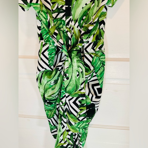 JOSEPH RIBKOFF TROPICAL 🌴 PRINT DRESS - Picture 7 of 11